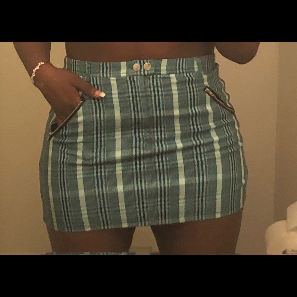 Mini skirt in plaid 🦑